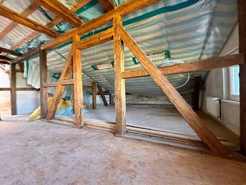 Mehrfamilienhaus - 