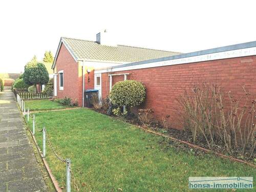 Nicht einsehbarer Garten hinter der Mauer - 4 Zimmer Doppelhaushälfte zum Kaufen in Zeven