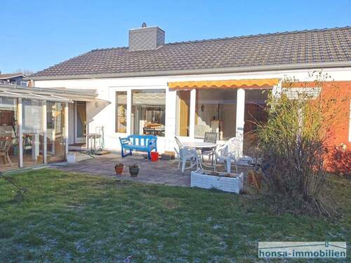 Terrasse - 4 Zimmer Doppelhaushälfte in Zeven