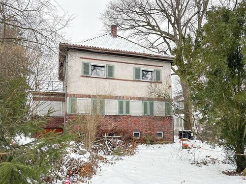 Haus Vorderansicht - Grundstück zum Kaufen in Hannover