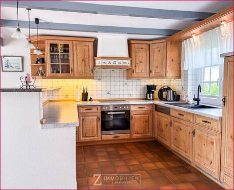 Küche - 6 Zimmer Doppelhaushälfte in Tetenbüll / Warmhörn