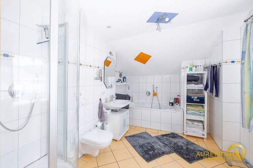 Tageslichtbad 1. OG - 