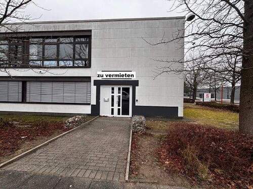 Ansicht (1).jpeg - 8 Zimmer Büro zur Miete in Ahrensburg