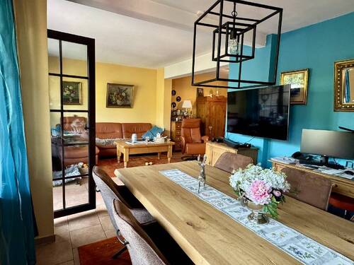 Geräumiges Wohn-/Esszimmer - 
