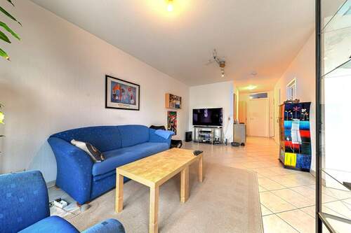 Wohnzimmer - 2 Zimmer Etagenwohnung in Böblingen