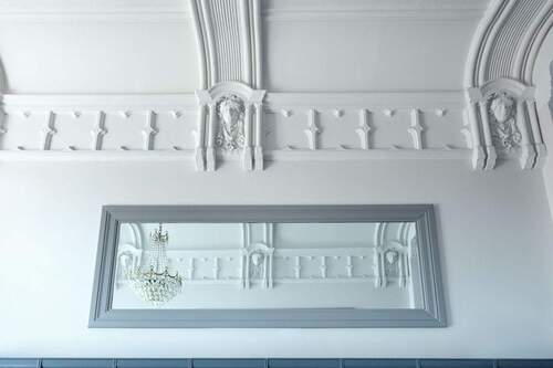 Stuckverziertes Entrée - 