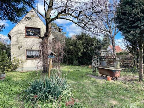 Gartenhaus - 2 Zimmer Mehrfamilienhaus, Wohnhaus in Hannover