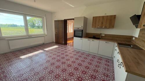 Helle Küche mit Ausblick - Einfamilienhaus mit 158,00 m&sup2; in Merzen zur Miete
