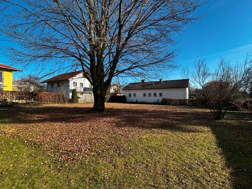 Bild 2 - Grundstück zum Kaufen in Stephanskirchen / Schloßberg