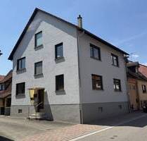 Gepflegtes Vorderhaus mit traumhafter Scheune, gr. Hof, Keller, Garage + zusätzl. Gartengrundstück - Dettenheim Liedolsheim