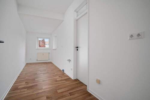 Großzügige Küche - 