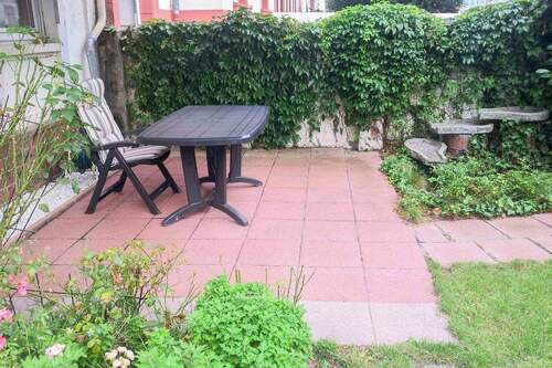 Terrasse EG - 