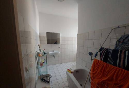 Bad - 3 Zimmer Etagenwohnung zur Miete in Gera