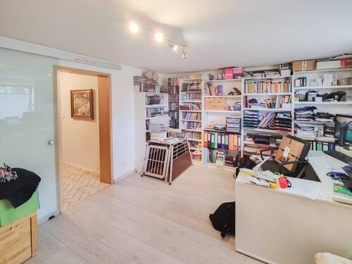 Büro EG - 