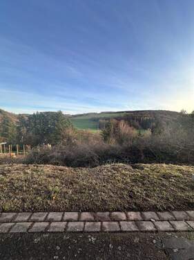 Herrlicher Blick - Grundstück zum Kaufen in Schiersfeld