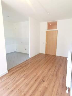 Anbau Wintergarten - Etagenwohnung mit 77,00 m&sup2; in Chemnitz zur Miete