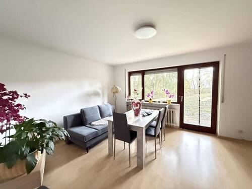 Wohnen-Essen im UG - 