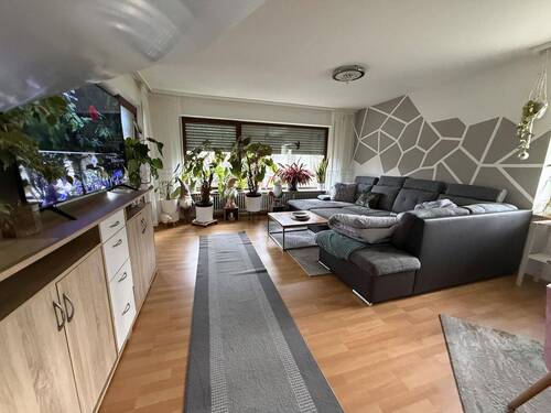 Wohnzimmer - EG - nicht öffentlich - 