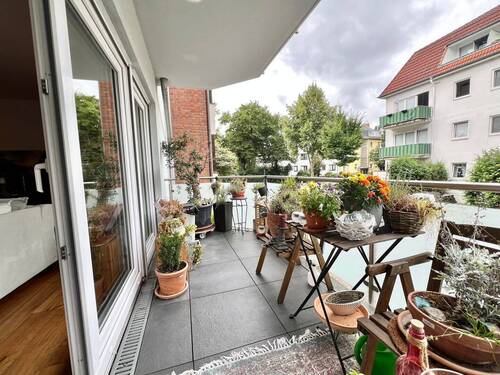 Balkon 1 - 2 Zimmer Etagenwohnung in Bremen