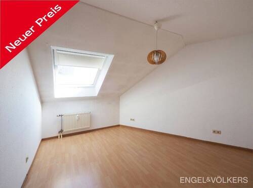 Bild 1 - Wohnen auf zwei Ebenen - 3-ZKB-Wohnung in gepflegtem Mehrfamilienhaus!