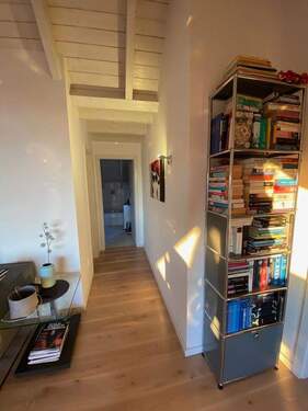 Flur zum Badezimmer - 