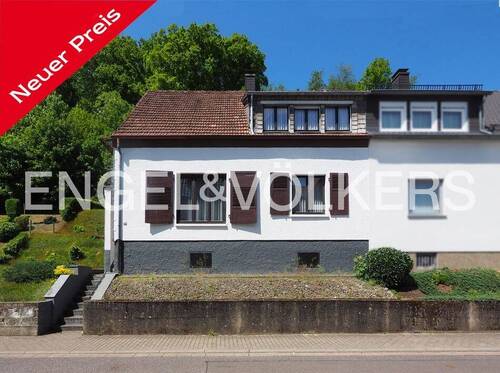 Bild 1 - Vielseitiges Familienhaus in naturnaher Lage von Rentrisch!