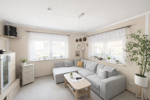 Wohnzimmer - 4 Zimmer Einfamilienhaus in Weißenfels