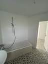 Bad mit Wanne - 