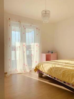 Schlafzimmer - Etagenwohnung mit 58,00 m&sup2; in Kelsterbach zum Kaufen