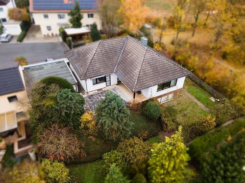 97076 Würzburg / Lengfeld - 5 Zimmer Einfamilienhaus in Würzburg