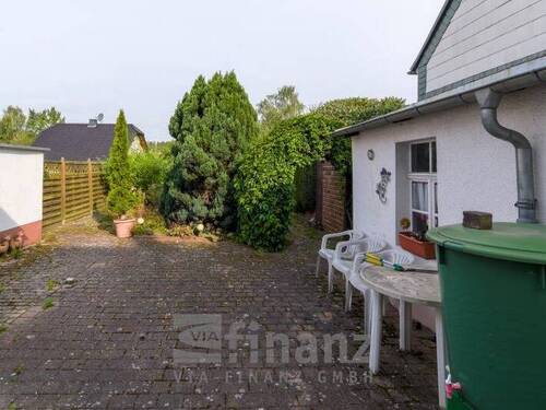 Garten - Einfamilienhaus mit 211,30 m&sup2; in Geringswalde zum Kaufen