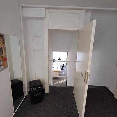 WhatsApp Image 2025-02-04 at 15.31.26 (3).jpeg - 