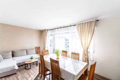 Vorderhaus - Wohnung 1.OG Wohnzimmer - 