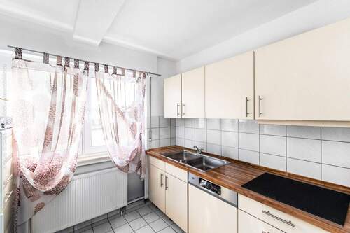 Vorderhaus - Wohnung 1.OG Küche - 