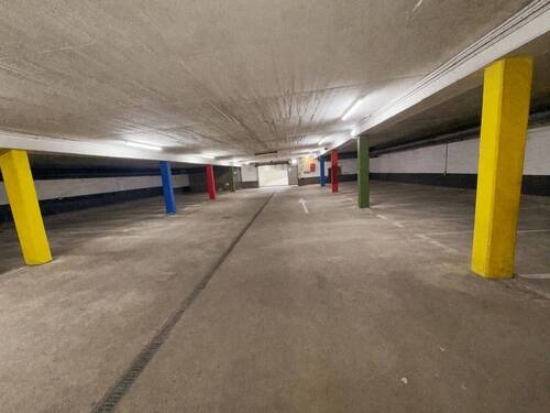 Tiefgarage - 