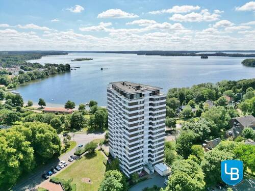 Lage am Großen Plöner See - Ein Wohntraum am Großen Plöner See! Hochwertig möblierte 2-Zimmer-Wohnung mit Vollausstattung