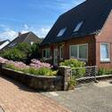 Seitenansicht - 6 Zimmer Mehrfamilienhaus, Wohnhaus in Bredstedt
