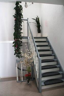 Treppe ins Dachgeschoss.JPG - 