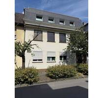 Dreifamilienhaus-Die perfekte Immobilie für Handwerker. - Langenfeld (Rheinland) Immigrath
