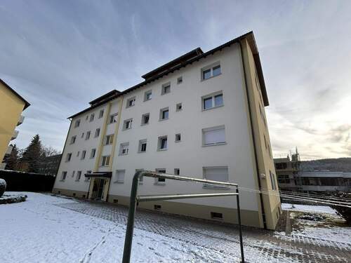 Rückseite - 3 Zimmer Etagenwohnung zum Kaufen in Titisee-Neustadt