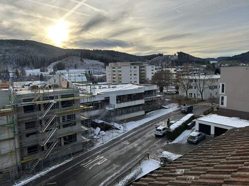 Ausblick - 3 Zimmer Etagenwohnung in Titisee-Neustadt