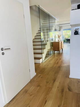 Bild 2 - 7 Zimmer Doppelhaushälfte zum Kaufen in Dudenhofen