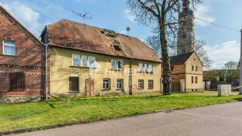 Außenansicht 2 - Sanierungsbedürftiges Anwesen mit Abrissoption, Nebengebäude & großzügigem Innenhof in toller Lage