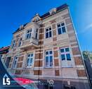 Hausansicht - Großzügig, zentral, frisch renoviert!