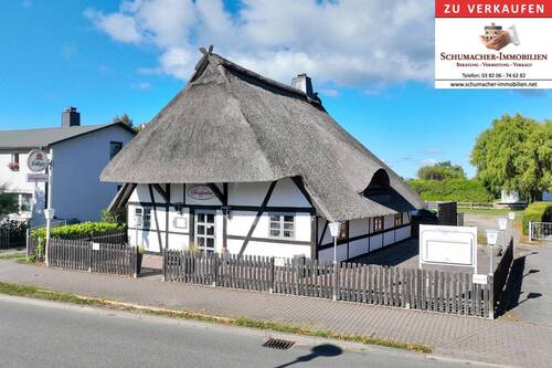 Restaurant Schipperhus - Top-Lage!!! Traditionsgasthaus unter Reet in Dierhagen