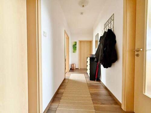 EG / Flur - Mehrfamilienhaus, Wohnhaus mit 142,00 m&sup2; in Achim zum Kaufen