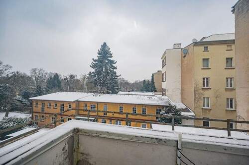 Blick Balkon Hofseite - 