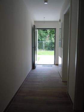 Flur zum Eingang - 