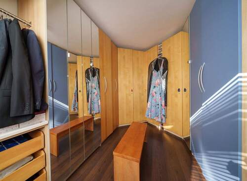 2.OG: Ankleidezimmer - 