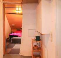 Willkommen zuhause: Gepflegtes Reiheneckhaus samt Garten in Schönecken